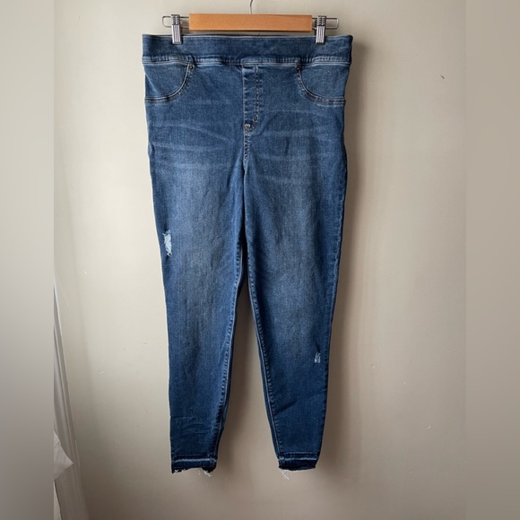 SPANX Distressed Ankle Skinny Jeans, Medium Wash XL - Picture 4 of 16